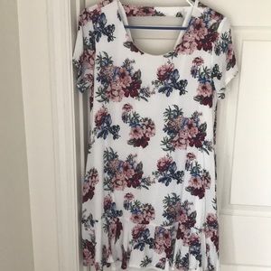 Floral pattern dress
